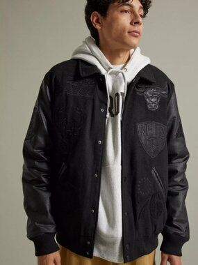 Starter UO Exclusive Tonal Patch NBA Varsity Jacket Black Size Small